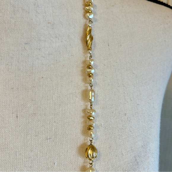 Vintage Liz Claiborne Necklace: Faux Pearl and Gold Bead, 38" Length - Picture 6 of 14